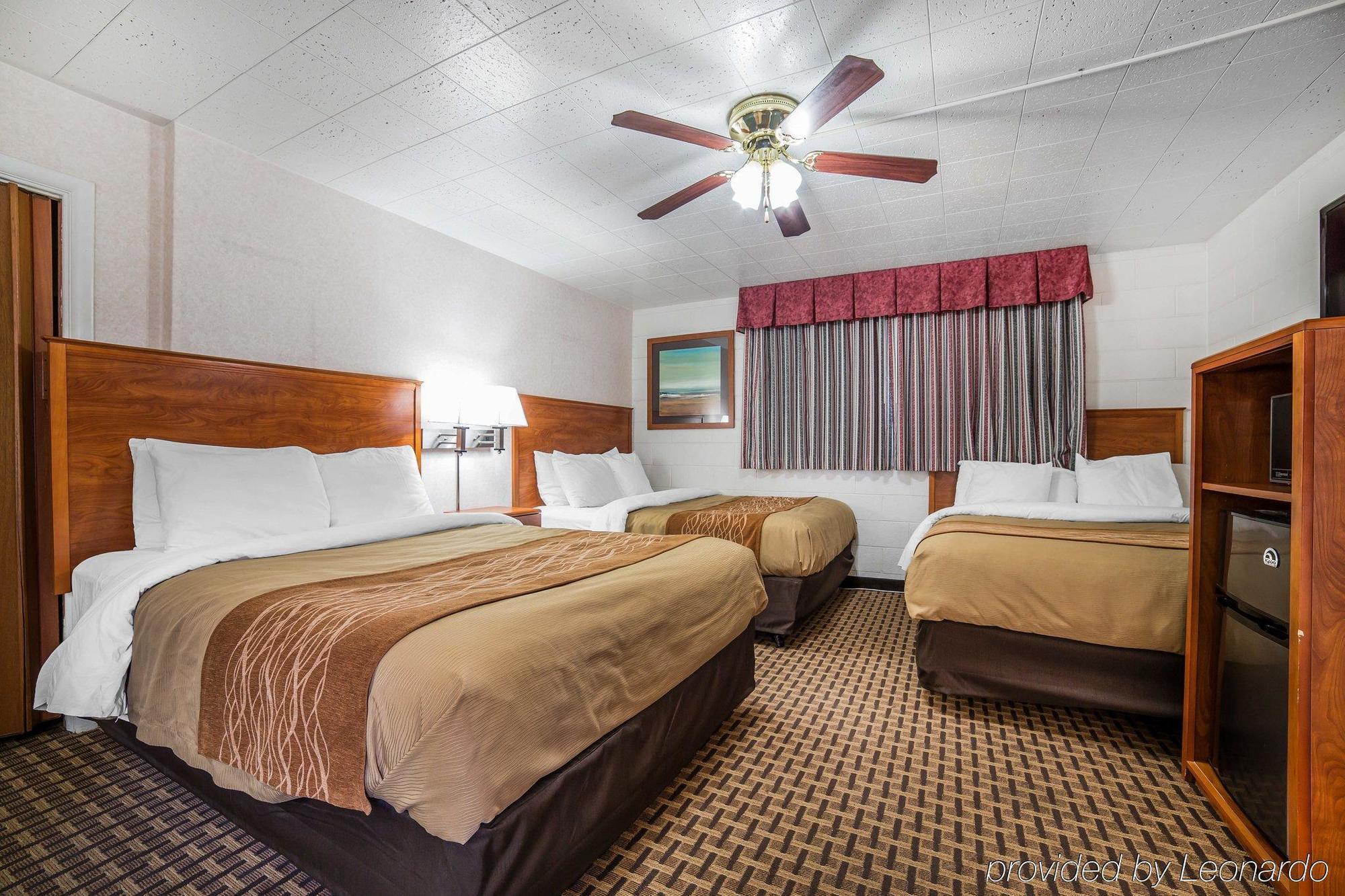 Rodeway Inn Elko Downtown Area Exterior photo