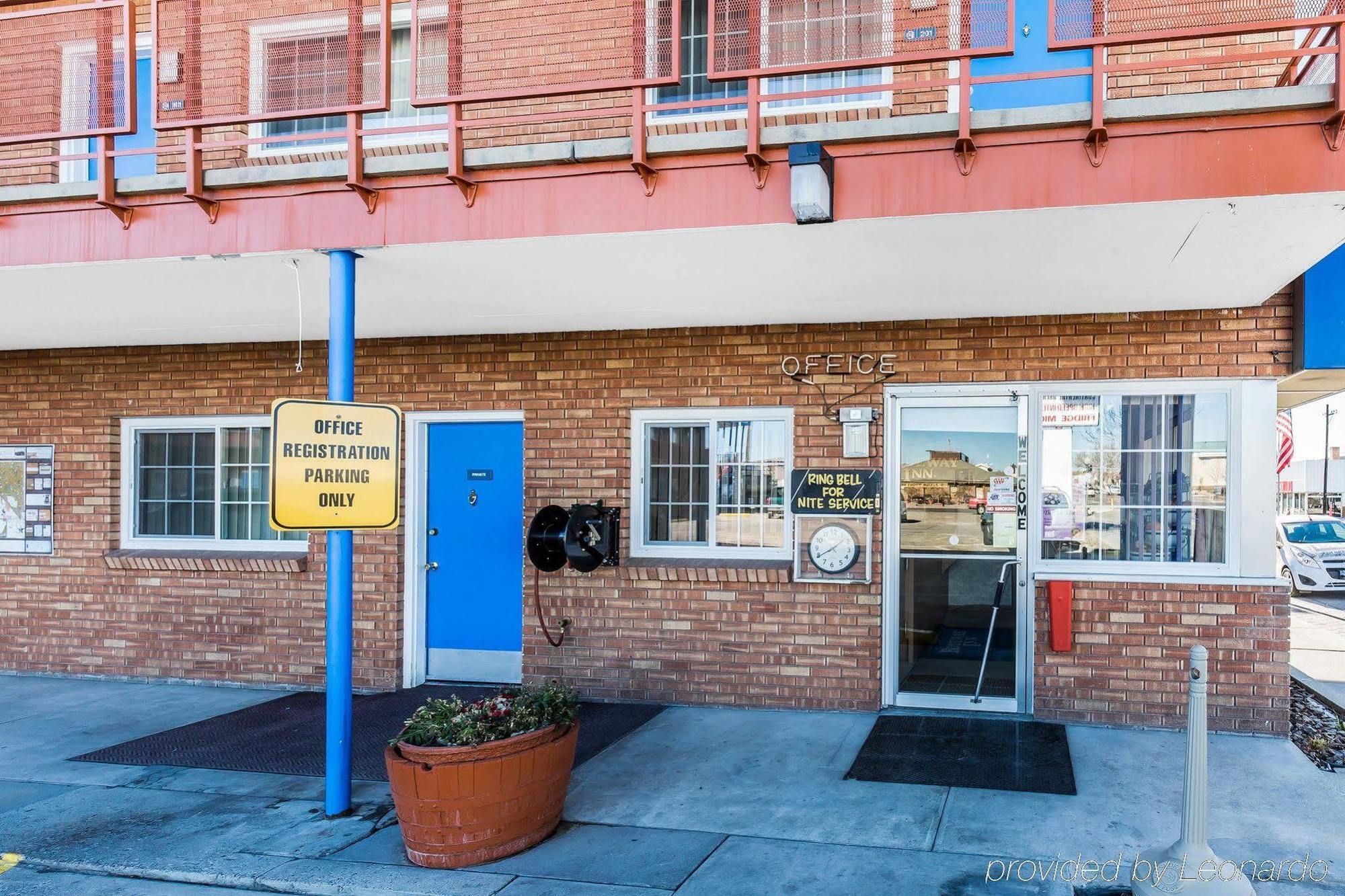 Rodeway Inn Elko Downtown Area Exterior photo